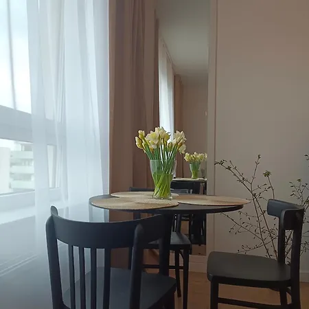 Nowy Bitwy Warszawskiej Διαμέρισμα *