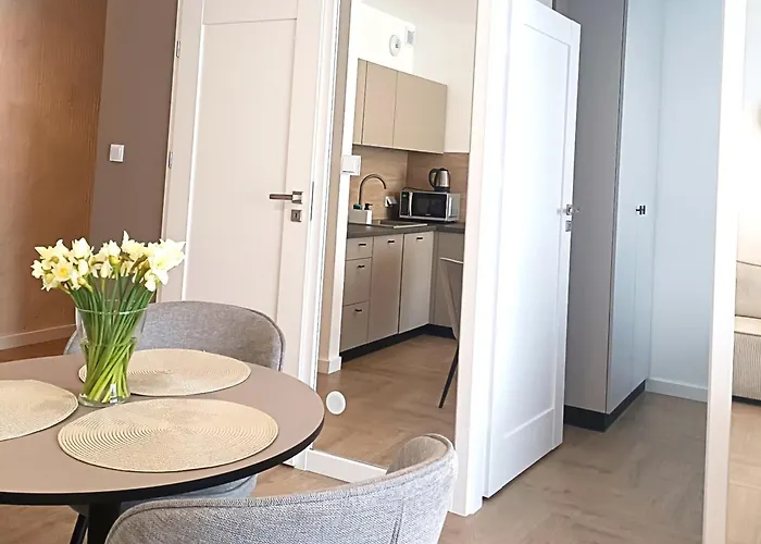 Nowy Bitwy Warszawskiej Lägenhet *